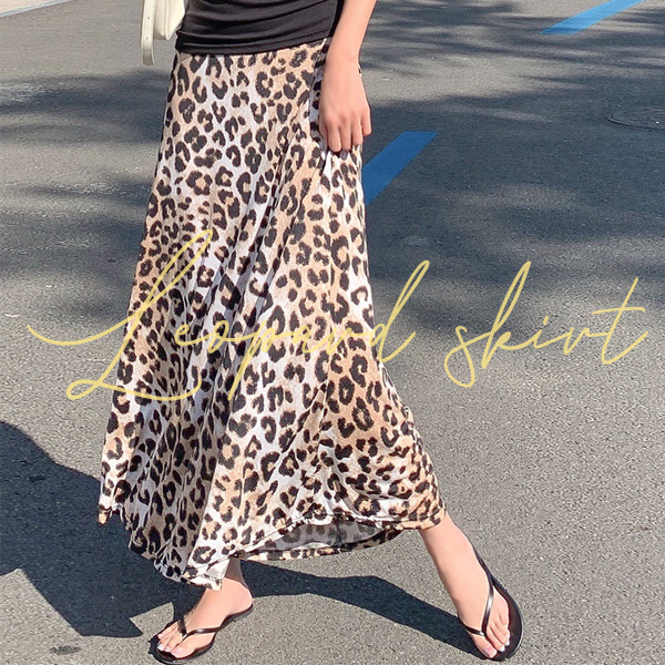 <B class="nakText">#NAKMADE.</b> Feminine and sexy leopard pattern Flare Skirt