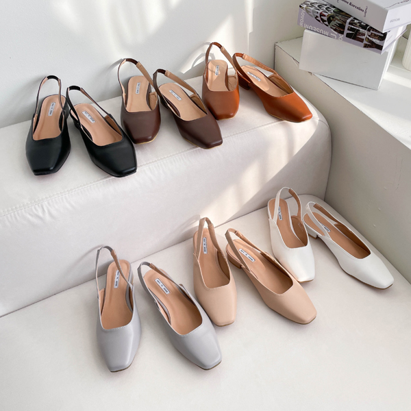 Perfect for daily use with a comfortable banding cushion~ Square Sling backs shoes