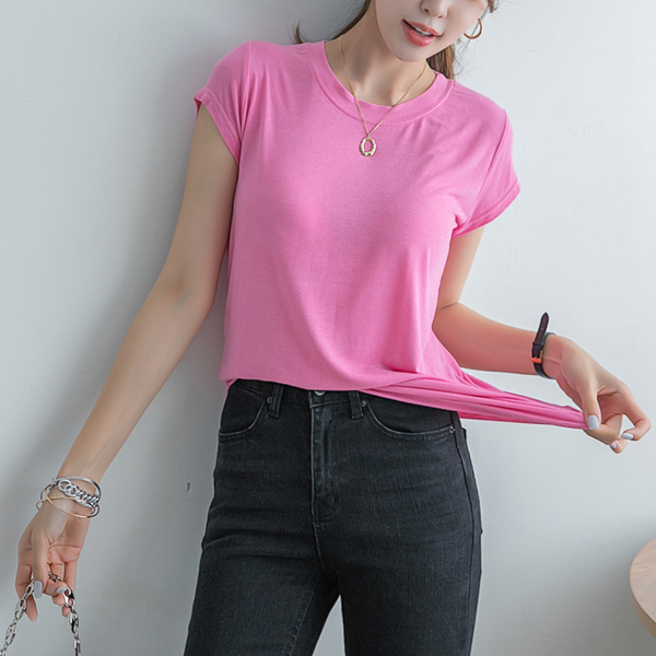 Chewy and chewy like cheese~ Rayon Cap Sleeve Short Sleeves T-shirt