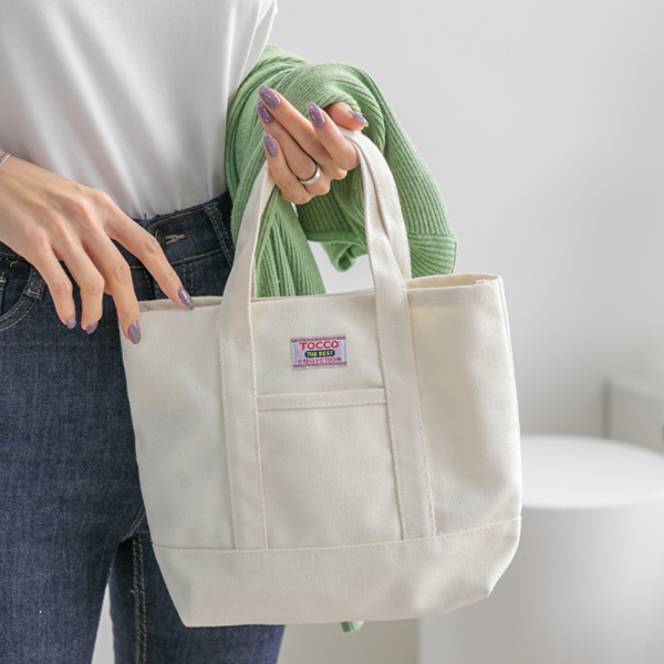 A must for casual coordination! Canvas tote bag