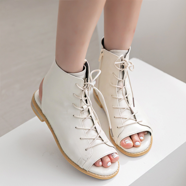 These days, amazing lace-up toe open sandals