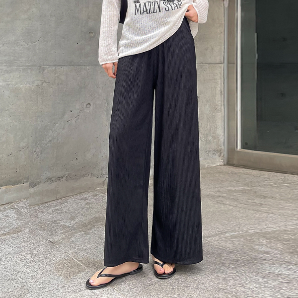 Charre~ Cool and no wrinkles! Heyron Ripple Wide Pants