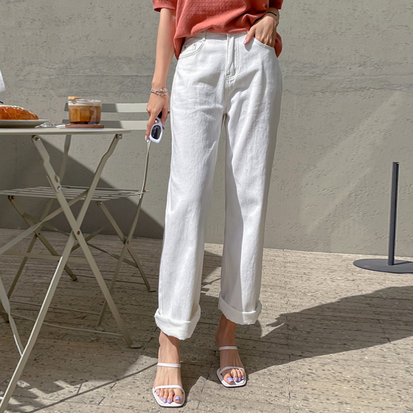 Stitch White wide pants that you can choose according to your height