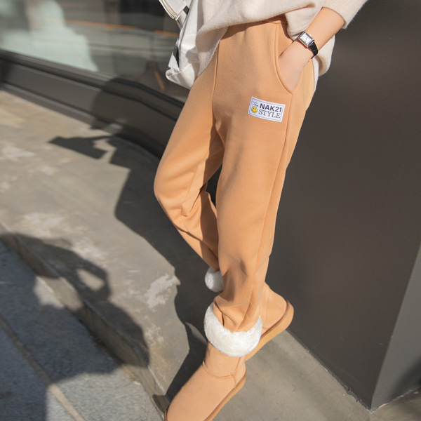 [55~120] Jogger pants are also from NAK! Labeling jogger pants that are perfect for winter/napping lining #NAK MADE.